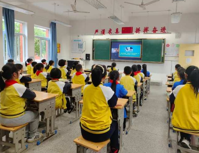 教育课堂强化科学教育助推“双减”的资源供给和服务能力